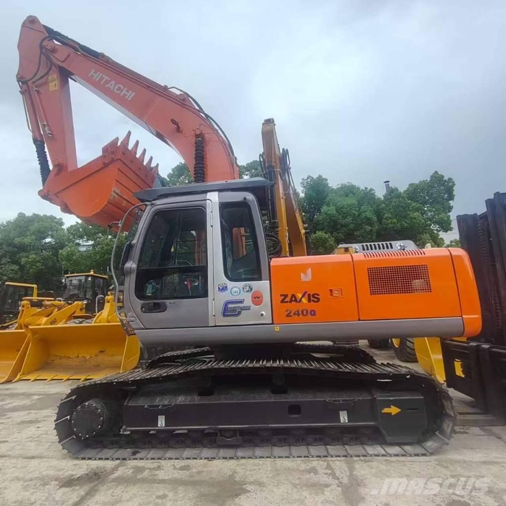 Hitachi ZX 240 Raupenbagger