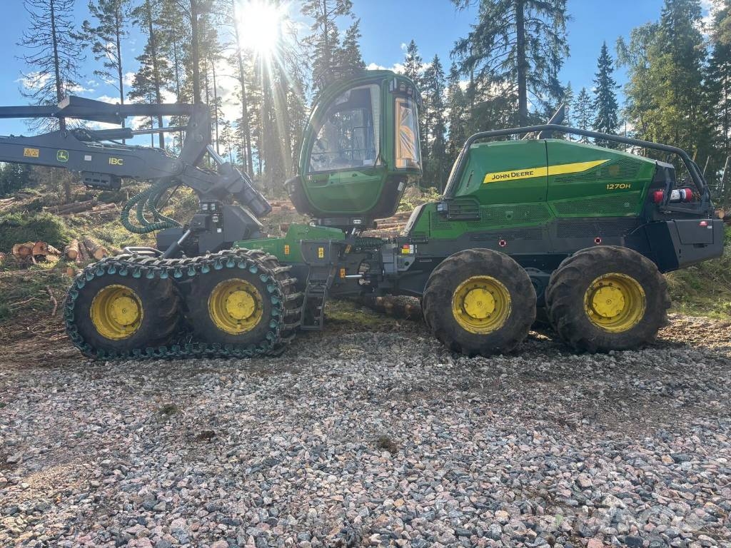 John Deere 1270 H Harvesters