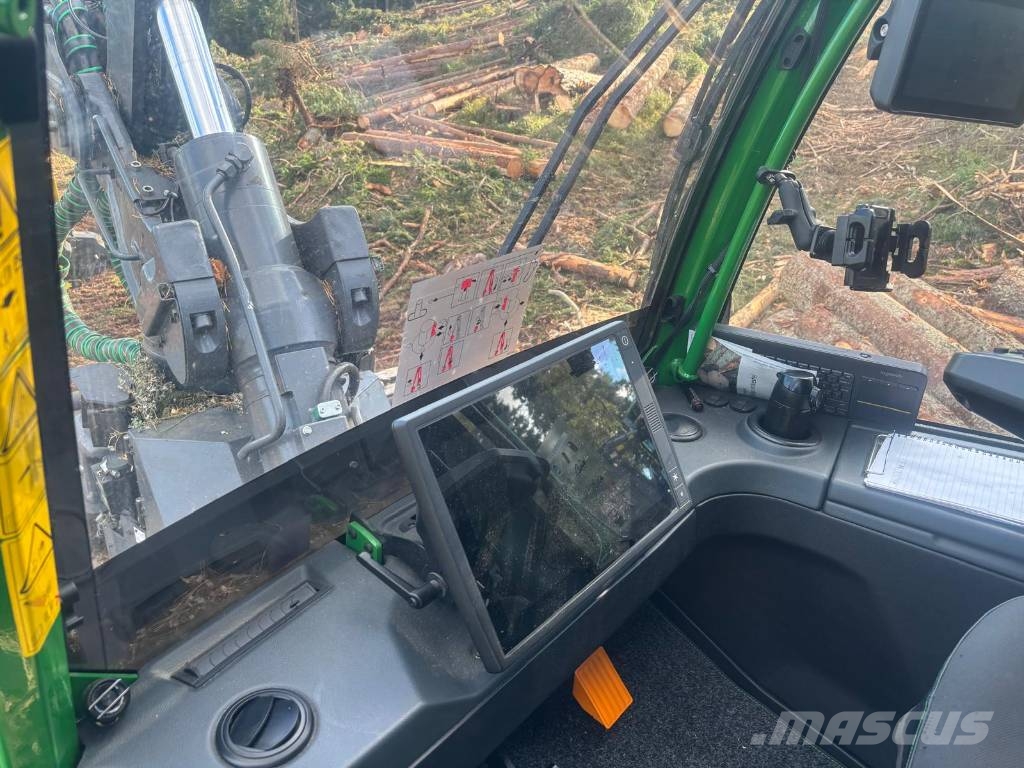John Deere 1270 H Harvesters