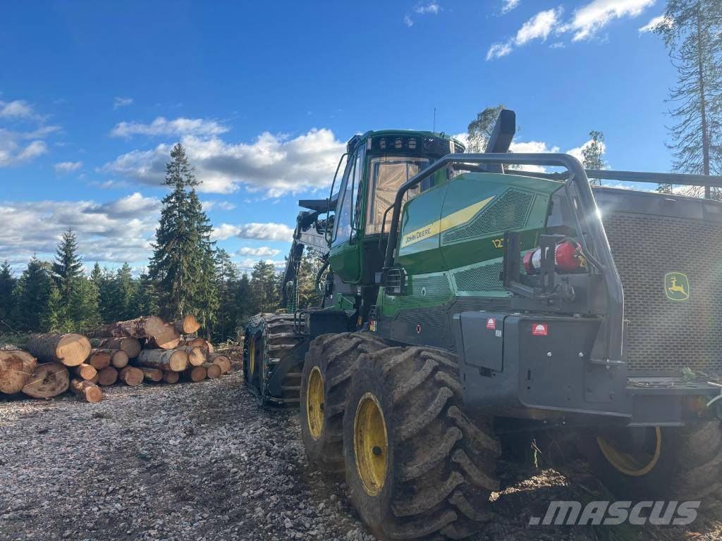 John Deere 1270 H Harvesters