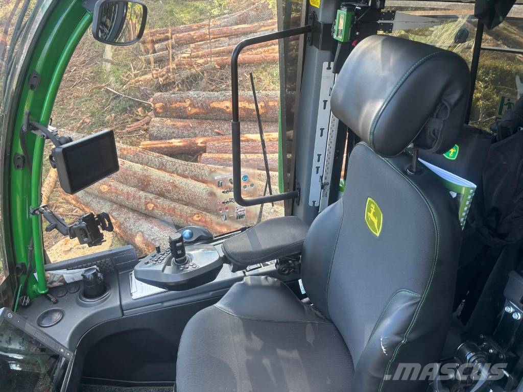John Deere 1270 H Harvesters
