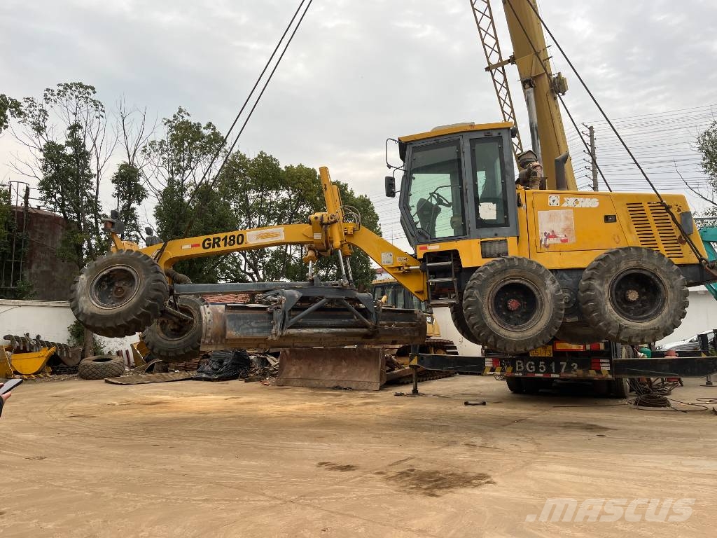 XCMG GR 180 Greideriai