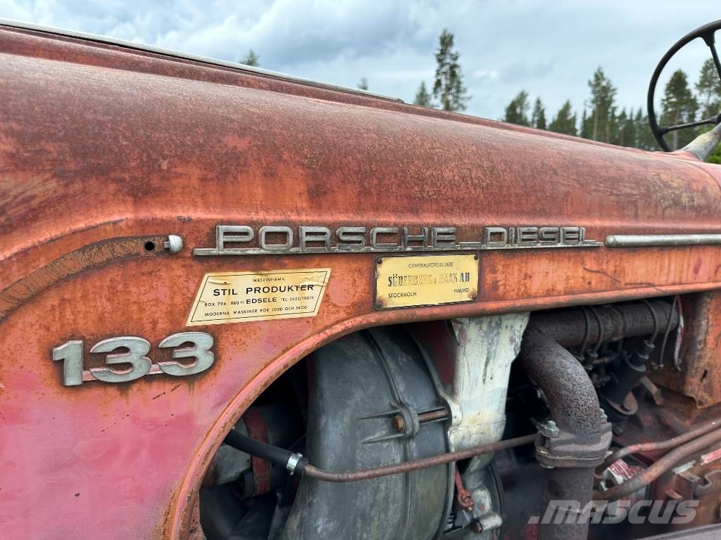 Porsche A133 traktor originalskick Ciągniki rolnicze