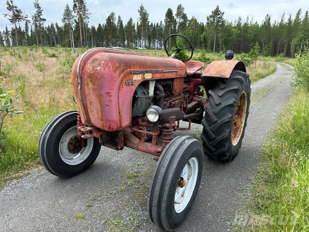 Porsche A133 traktor originalskick Ciągniki rolnicze