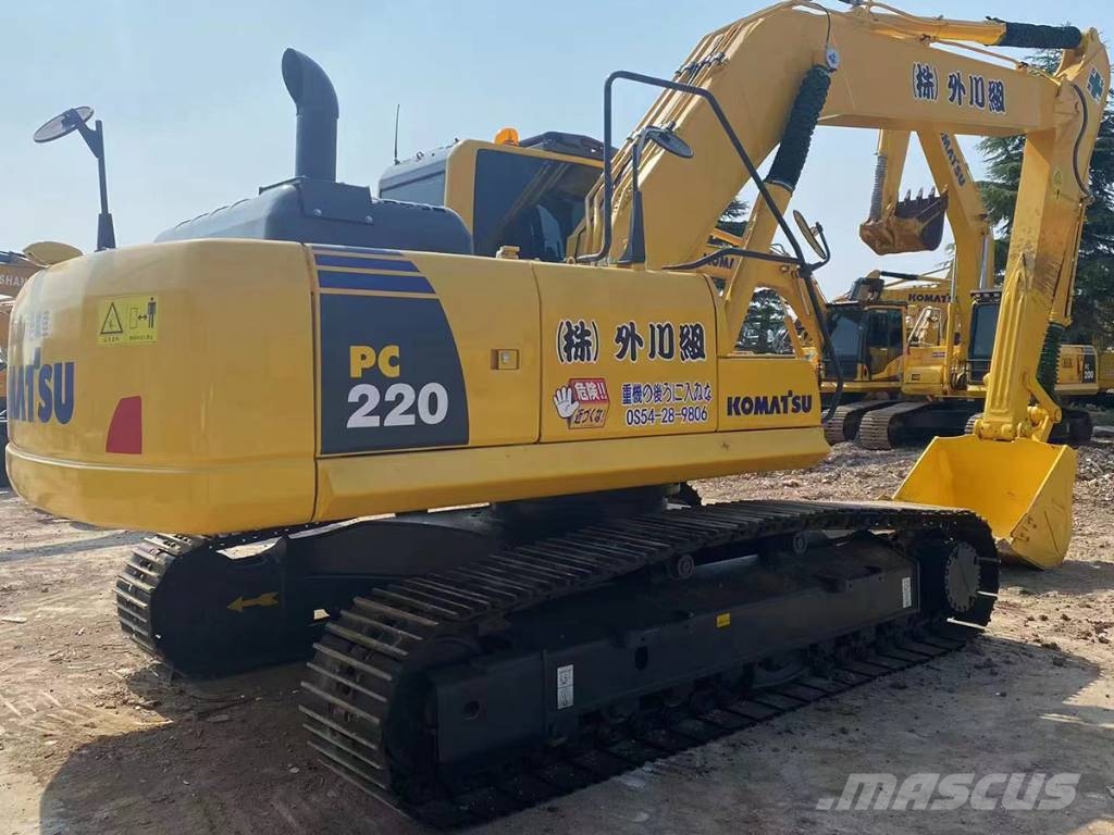 Komatsu PC220-8 Raupenbagger