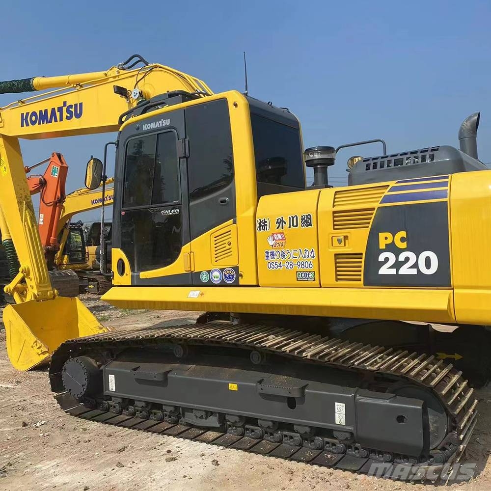 Komatsu PC220-8 Raupenbagger