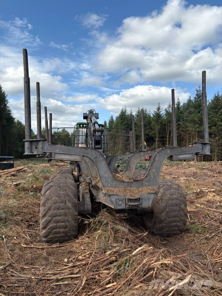 John Deere 1510G Forwarders