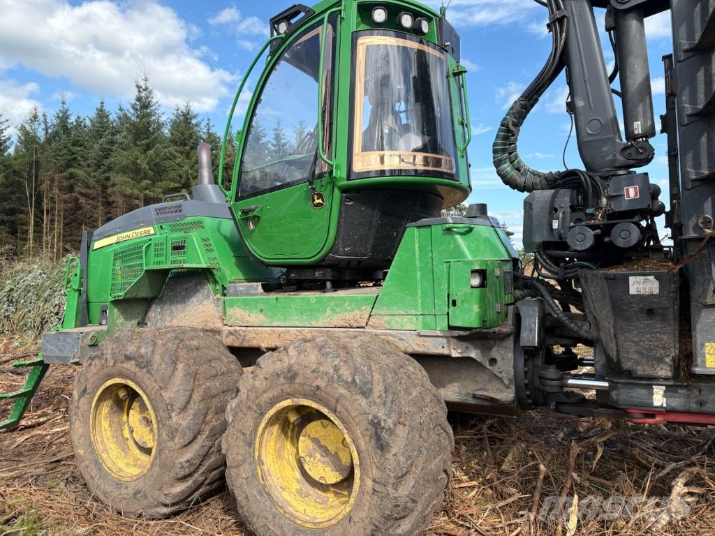 John Deere 1510G Forwarders