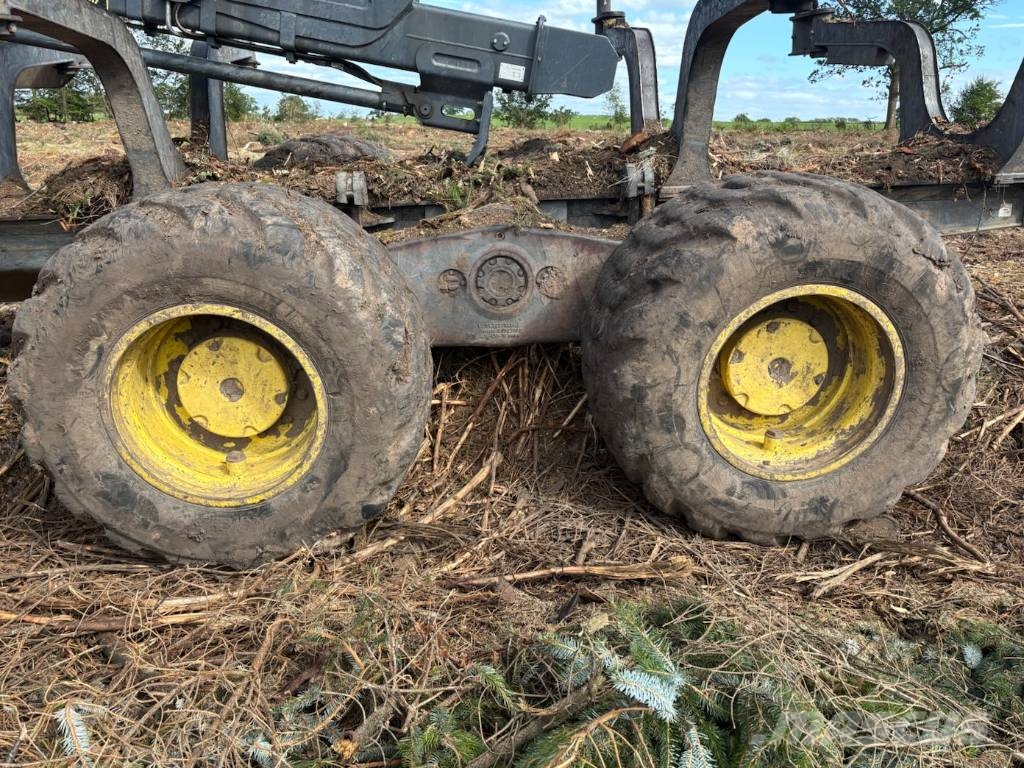 John Deere 1510G Forwarders