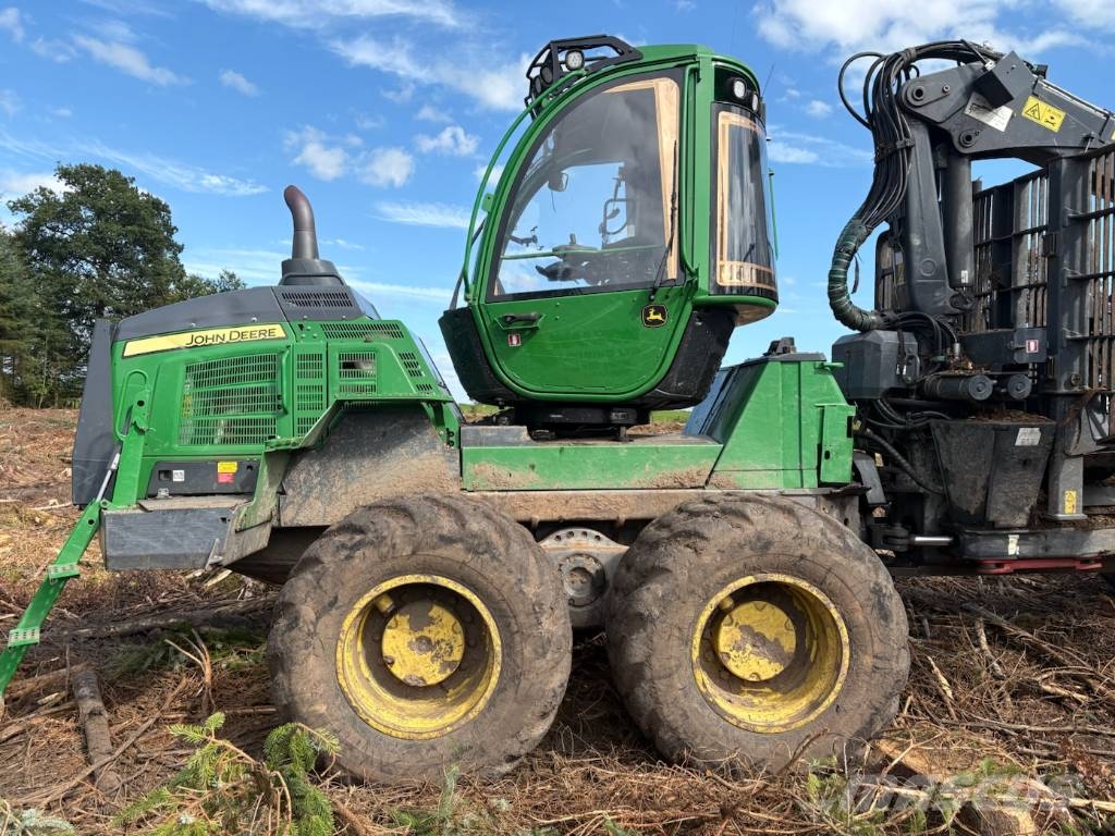 John Deere 1510G Forwarders