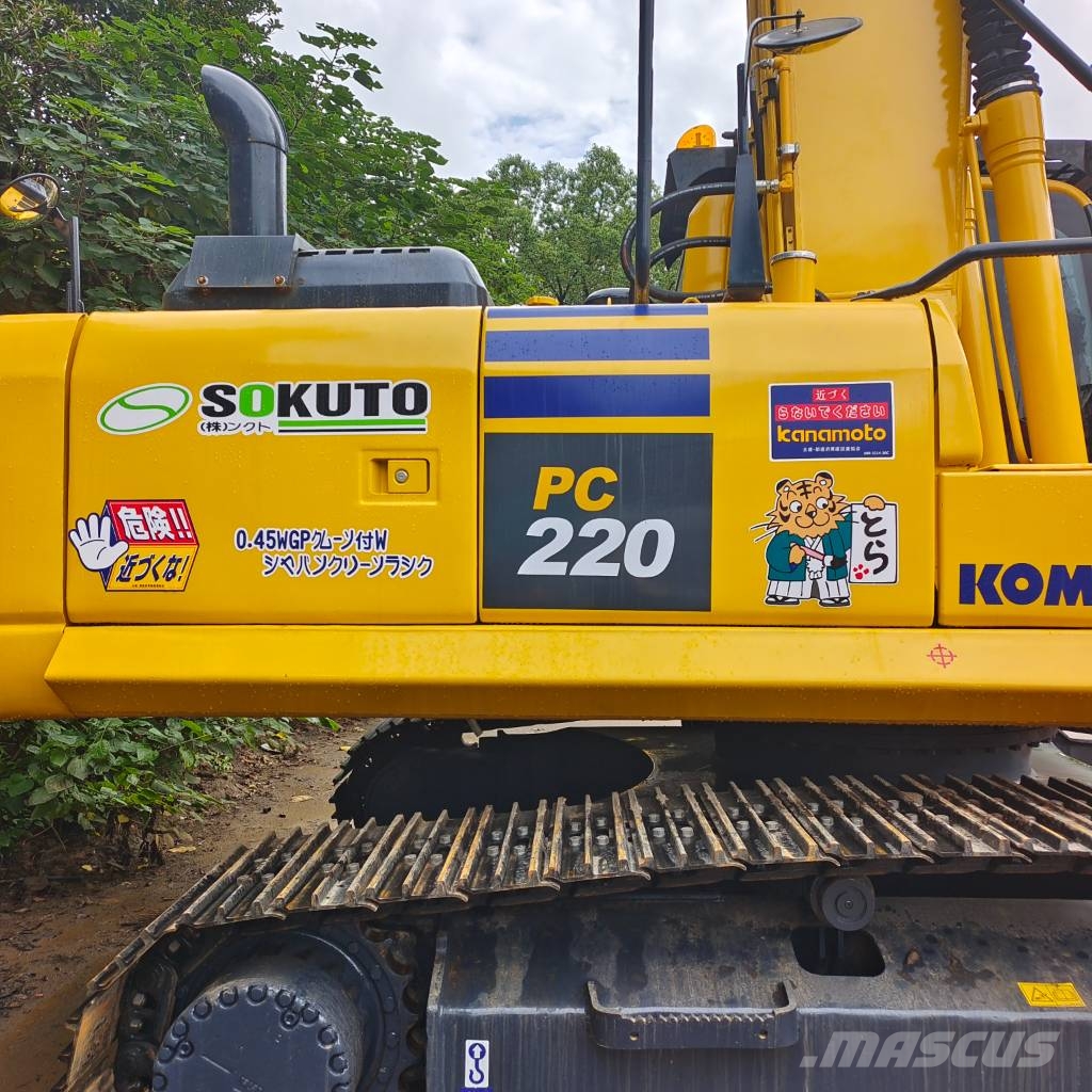 Komatsu PC 220 - 8 28th Anniversary Promotion Price Wheel loaders
