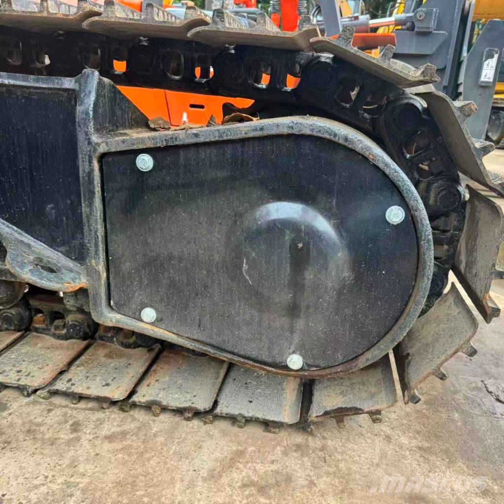 CAT 320 Crawler excavators