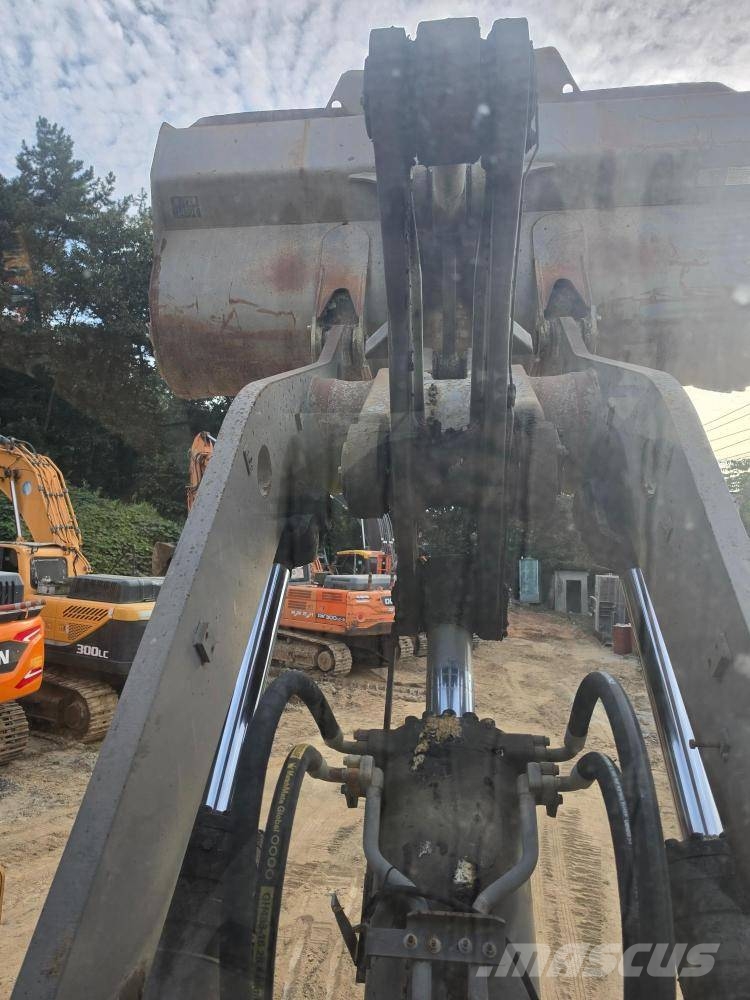 Volvo L 180 E Cargadoras sobre ruedas