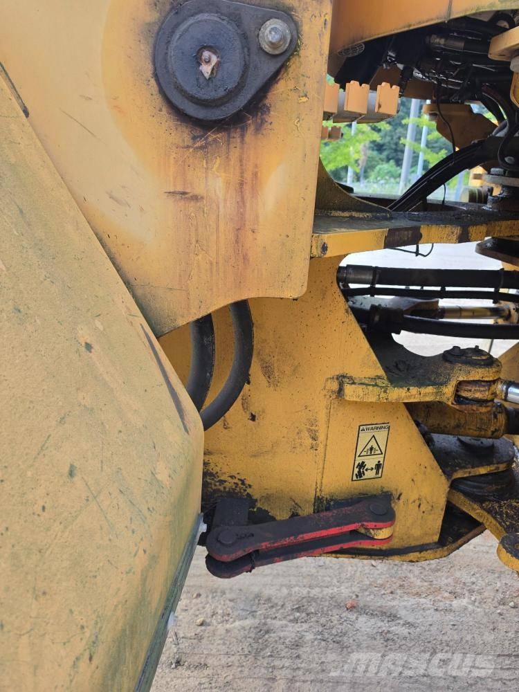 Volvo L 180 E Cargadoras sobre ruedas