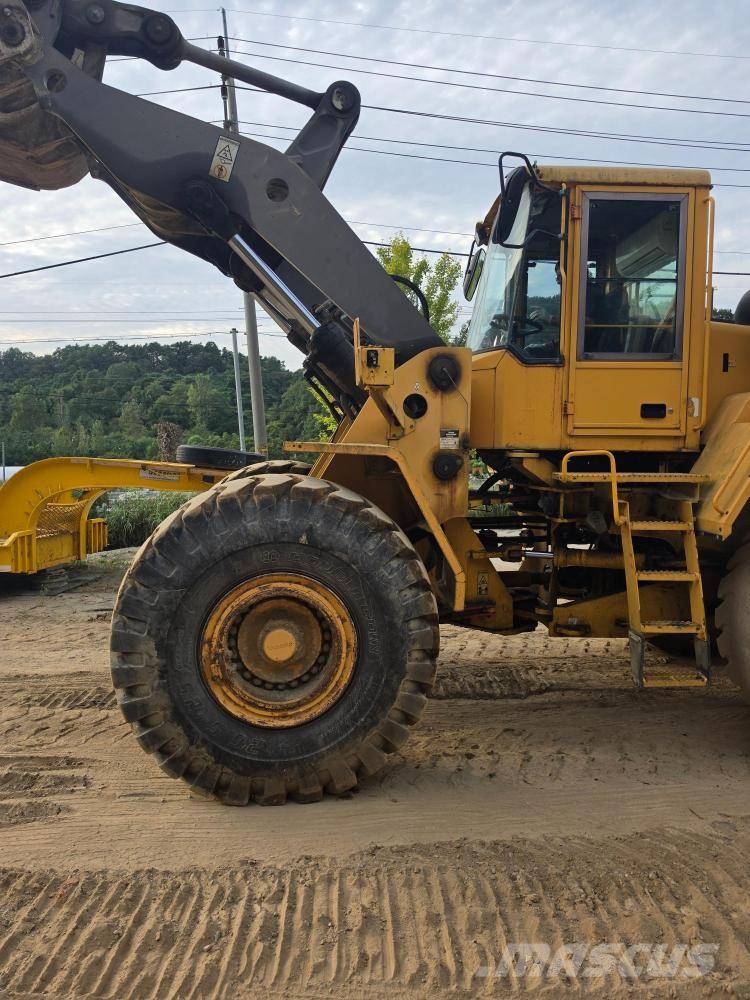 Volvo L 180 E Cargadoras sobre ruedas