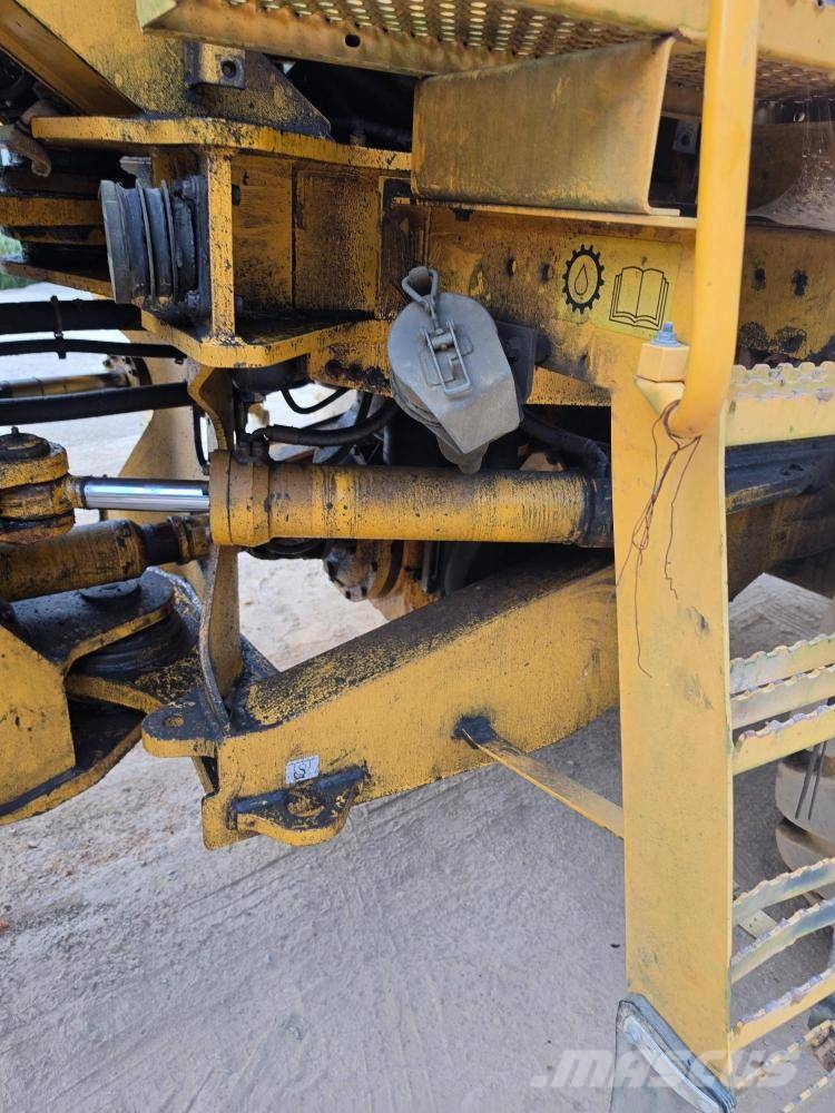 Volvo L 180 E Cargadoras sobre ruedas