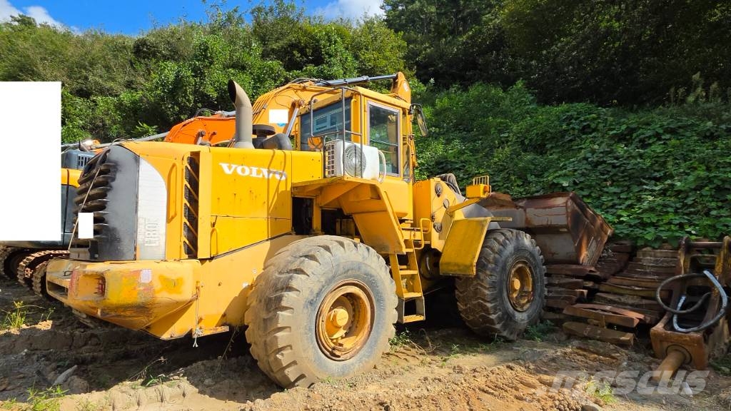 Volvo L 180 E 휠로우더