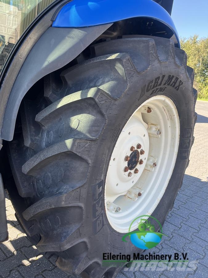 New Holland TD90 D Tractoren