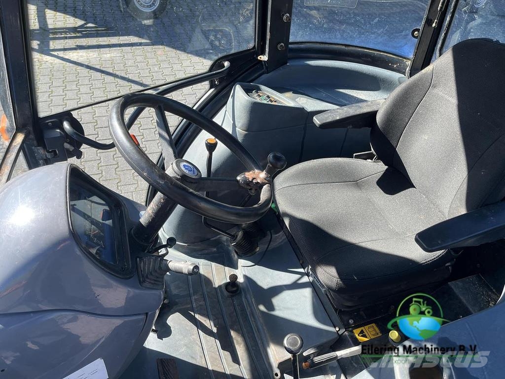 New Holland TD90 D Tractoren