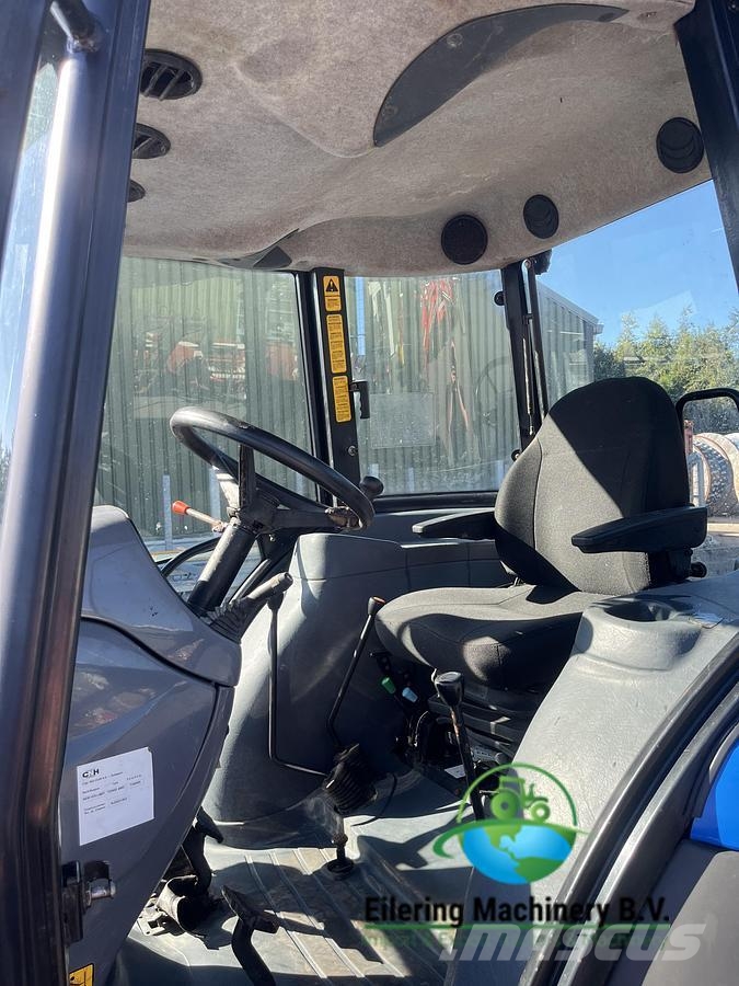 New Holland TD90 D Tractoren