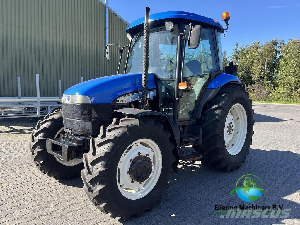 New Holland TD90 D Tractoren