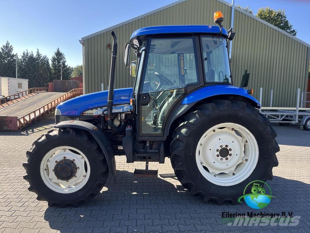 New Holland TD90 D Tractoren