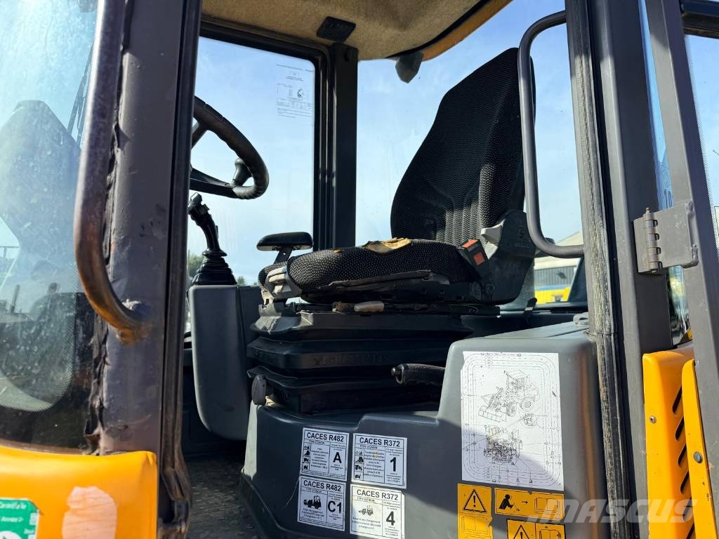 Volvo L 30 G Pyöräkuormaajat