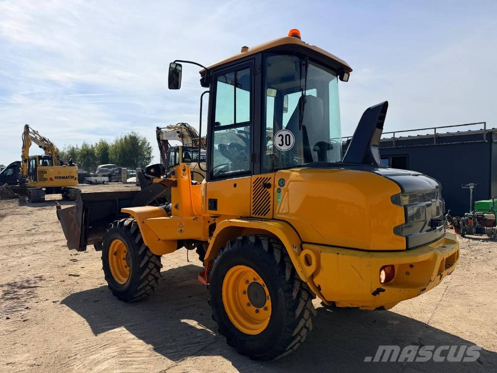 Volvo L 30 G Pyöräkuormaajat