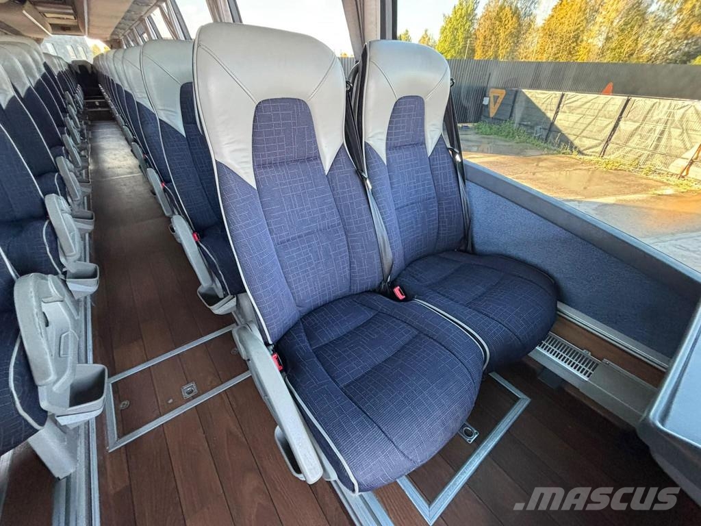 Volvo B11R 9700 HD 6x2*4 59 SEATS / AC / AUXILIARY HEATI 长途公共汽车