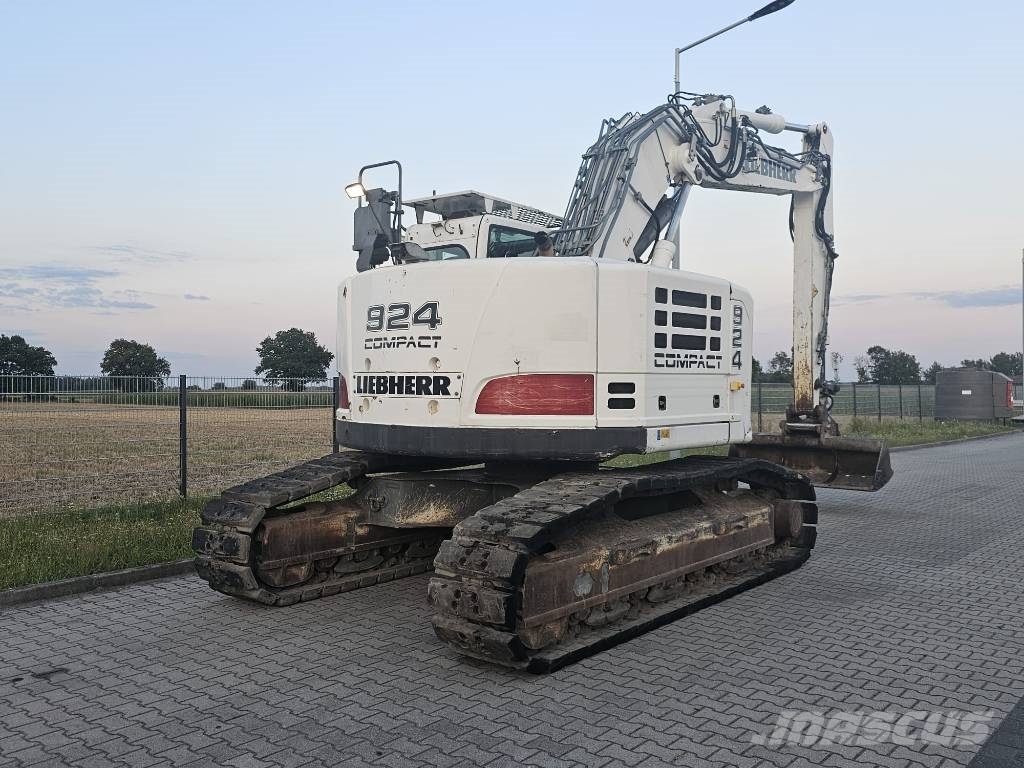 Liebherr R 924 Compact Гусеничные экскаваторы