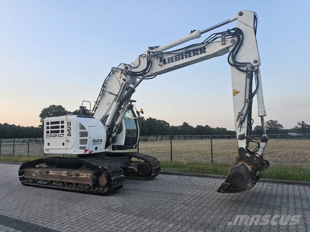 Liebherr R 924 Compact Гусеничные экскаваторы