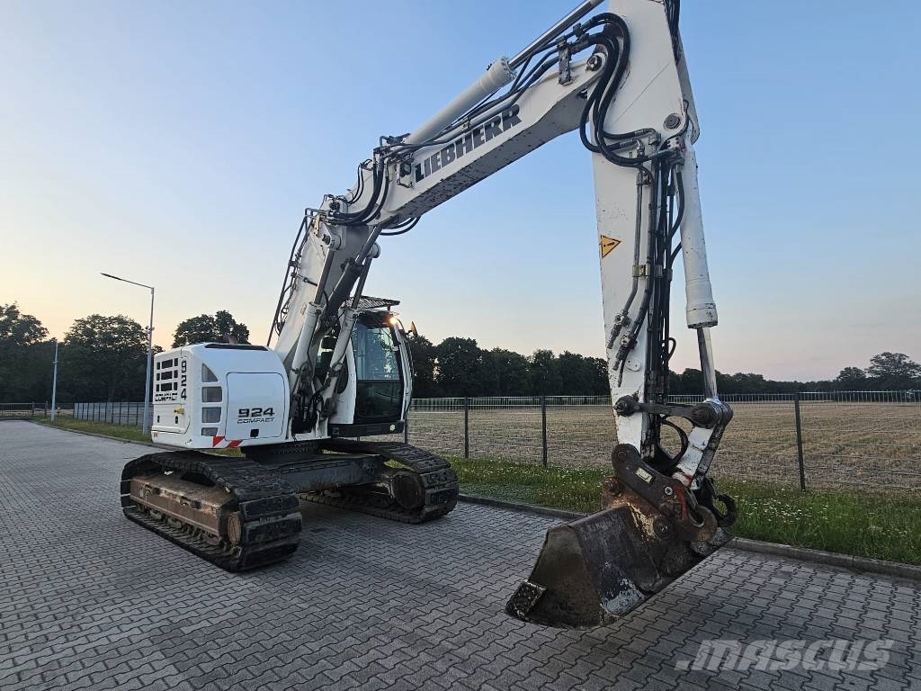 Liebherr R 924 Compact Гусеничные экскаваторы