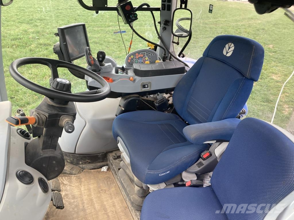 New Holland T7.225 Traktori