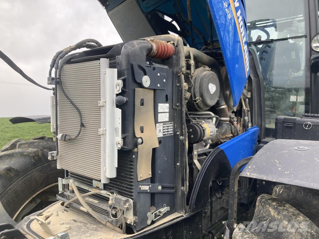 New Holland T7.225 Traktoren