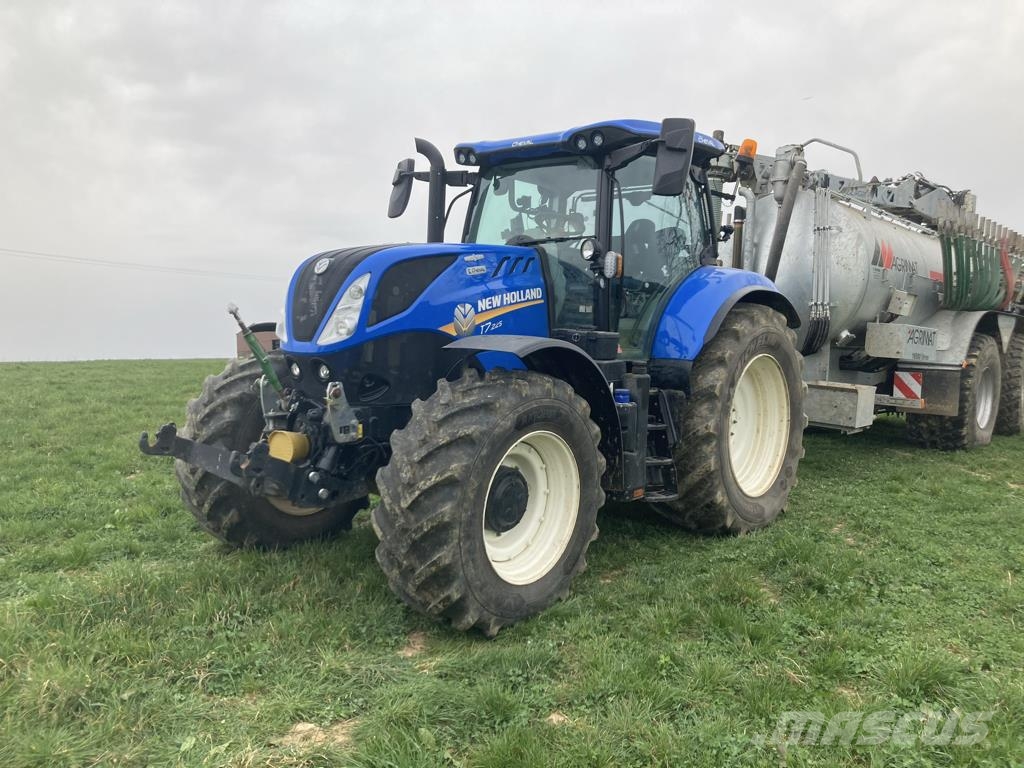 New Holland T7.225 Traktori