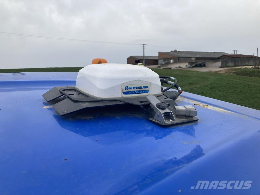 New Holland T7.225 Traktorid
