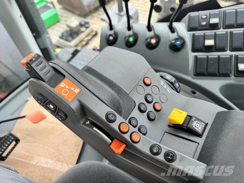 CLAAS AXION 830 拖拉机/农用车
