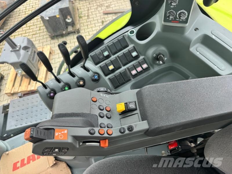 CLAAS AXION 830 拖拉机/农用车