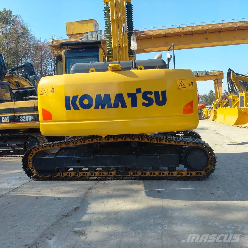 Komatsu PC 220 LC Beltegraver
