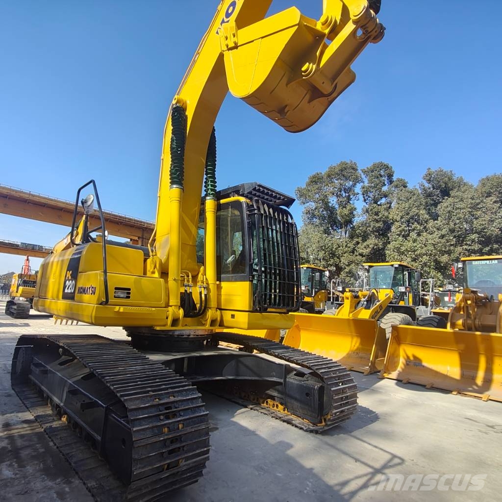 Komatsu PC 220 LC Beltegraver