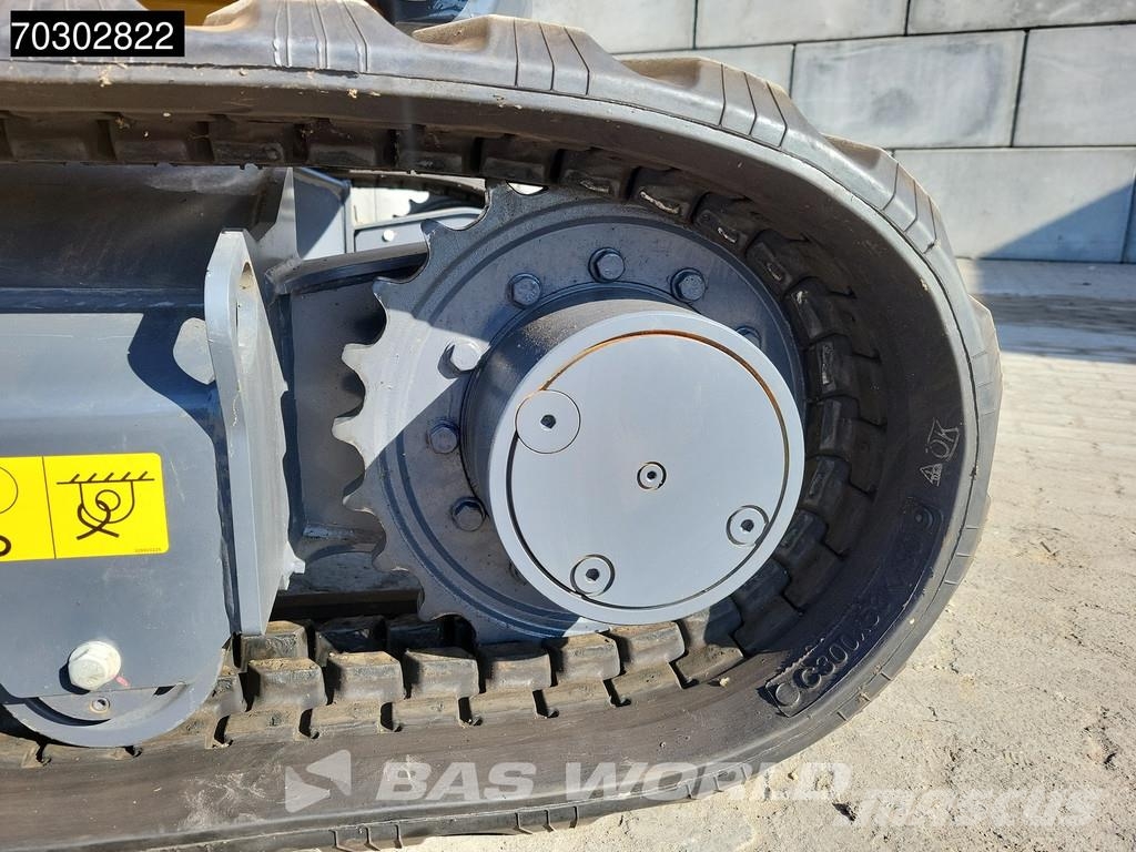 XCMG XE35 E Fabrieksgarantie- CW+3 Bakken - Yanmar Moto Miniexcavadoras