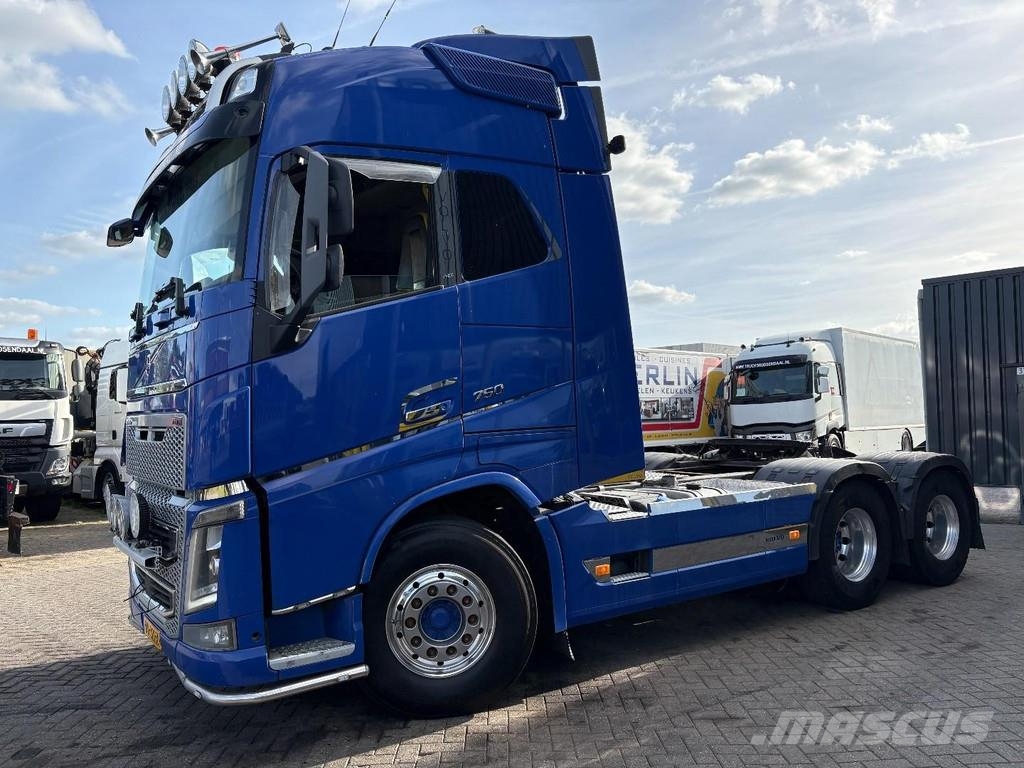 Volvo FH16 16.750 + 6X4 + PTO + LIFT AXLE + RETARDER + A Vlačilci