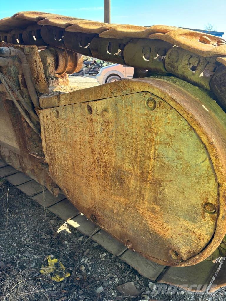Hitachi EX 1200-5D حفارات زحافة