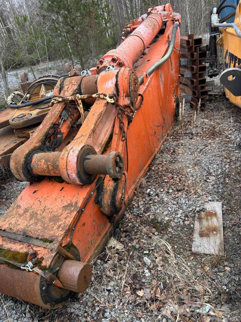 Hitachi EX 1200-5D حفارات زحافة
