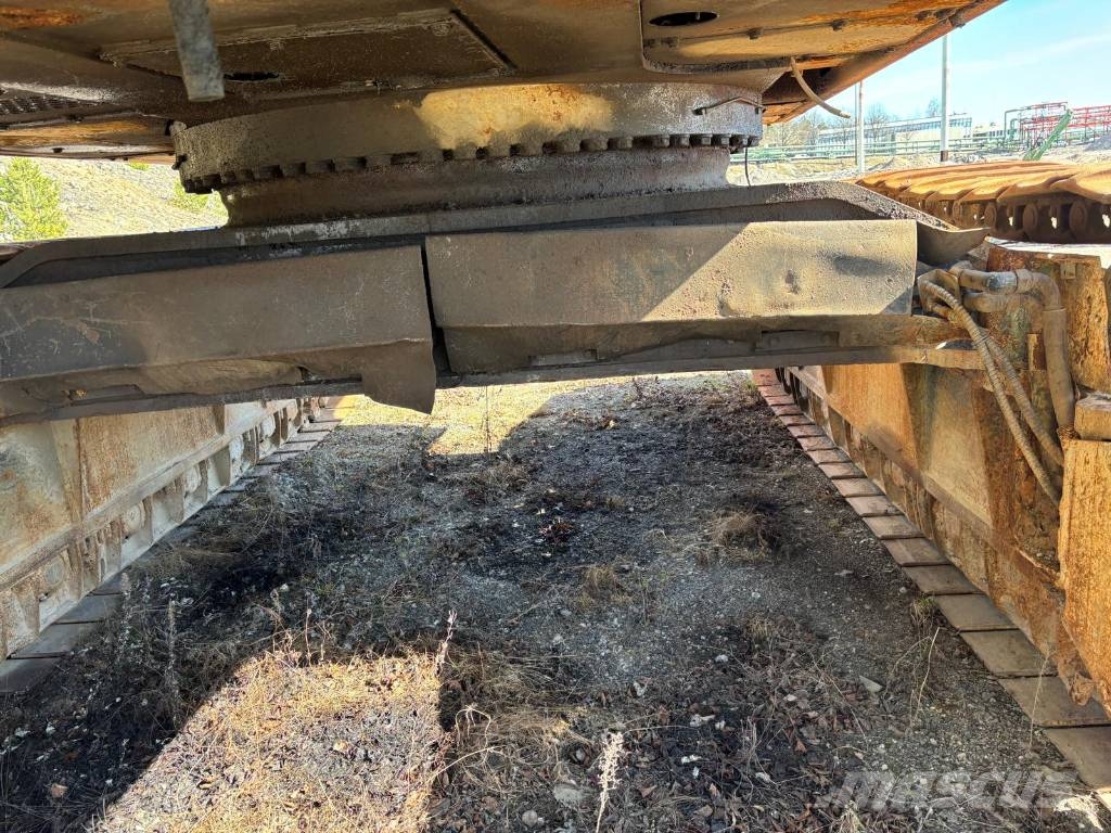 Hitachi EX 1200-5D حفارات زحافة