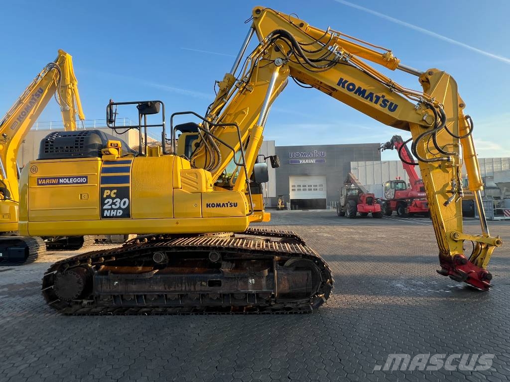 Komatsu PC 230 NHD-11 Raupenbagger