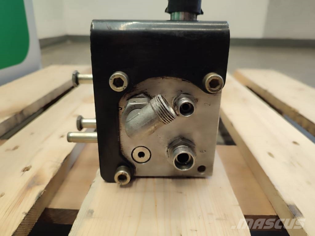 CAT Hydraulic valve block 16254200 CAT TH 62 Hydraulik