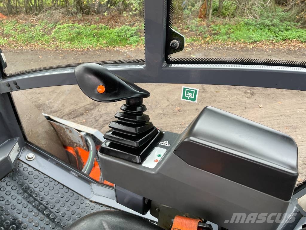 Hamm H20i Single Drum Roller Vienvalča grunts veltņi