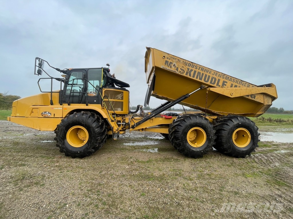 CAT 730 C / 730C Kĺbové nákladné autá