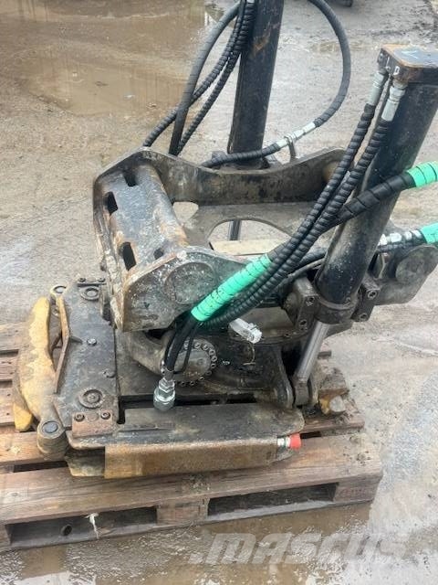 Steelwrist volvo x26 s70 Rotators